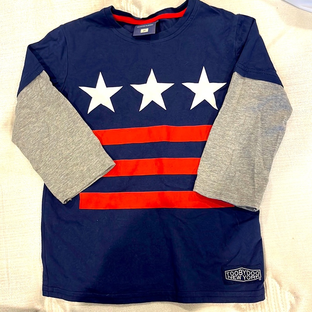 Toobydoo boys size 2t long sleeve t shirt. Stars and Stripes